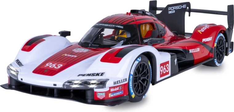 Věrně zpracovaný licencovaný model