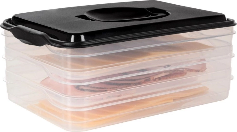 Tři úrovně pro přehledné skladování