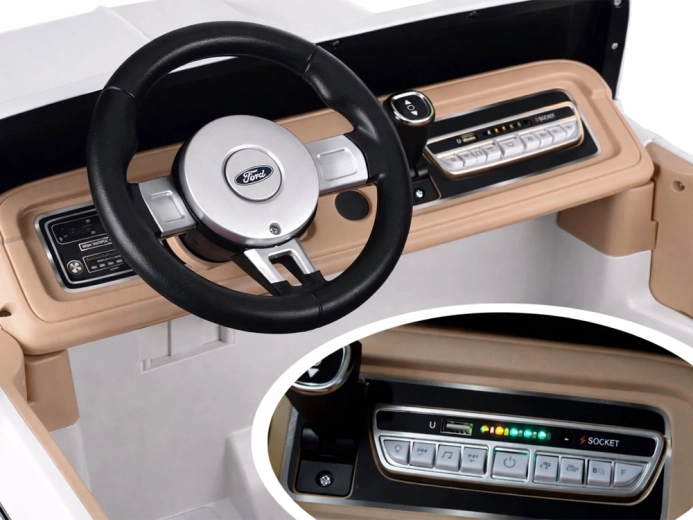 Multimediální panel Bluetooth, USB a FM rádio