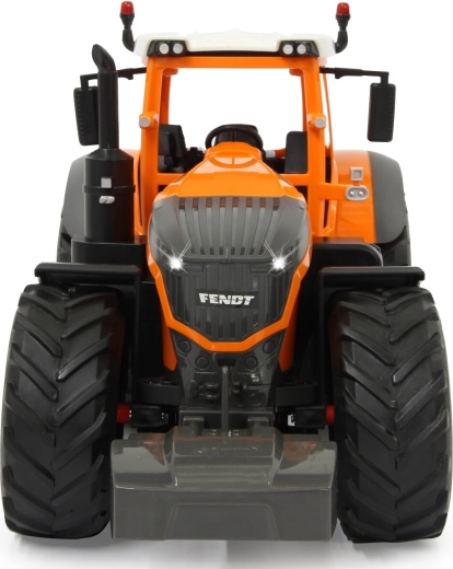 LED osvětlení a detailní zpracování licencovaného Fendt