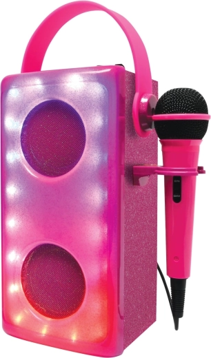 Okamžité karaoke s dodaným mikrofonem