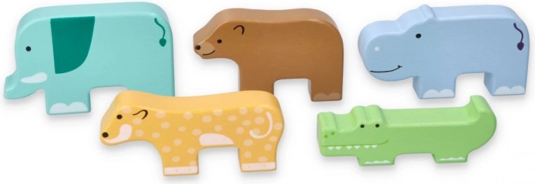 Barevné figurky ze dřeva