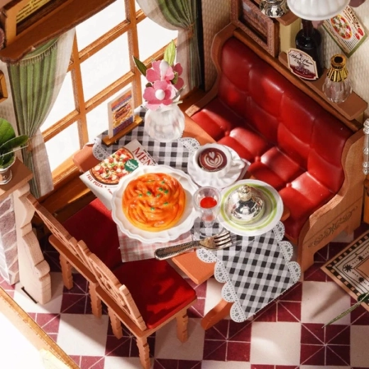 Detailní mini bistro jako dekorace