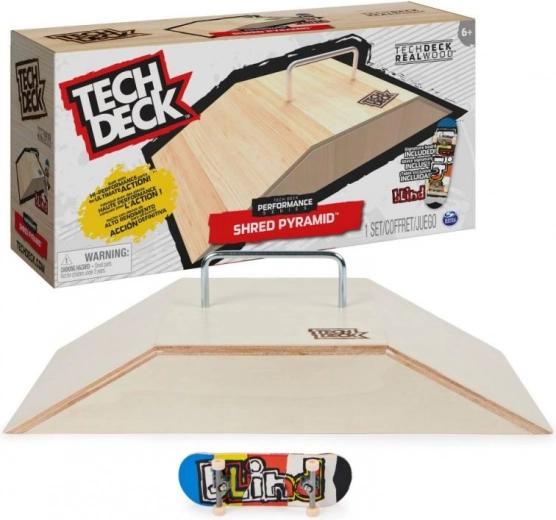 Dřevěná rampa s fingerboardem Tech Deck Shred Pyramid Set