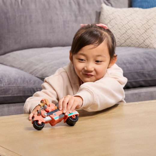 Akční jízda s otočnými koly