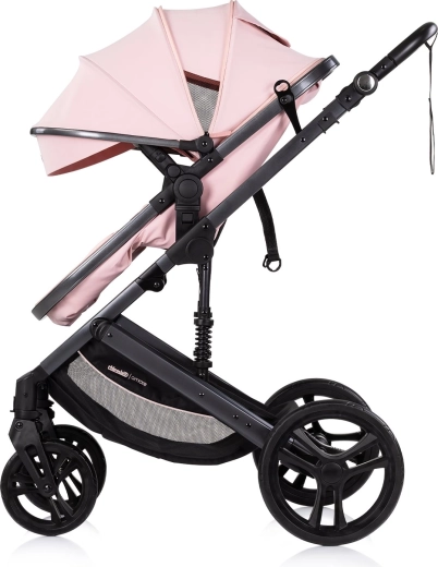 Oboustranné sezení a nastavitelná stříška