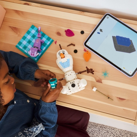 Stavění s podporou LEGO Builder