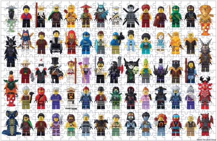 Více než 60 minifigurek z 15 let NINJAGO