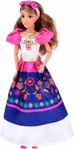 Folklórní šaty plné barev