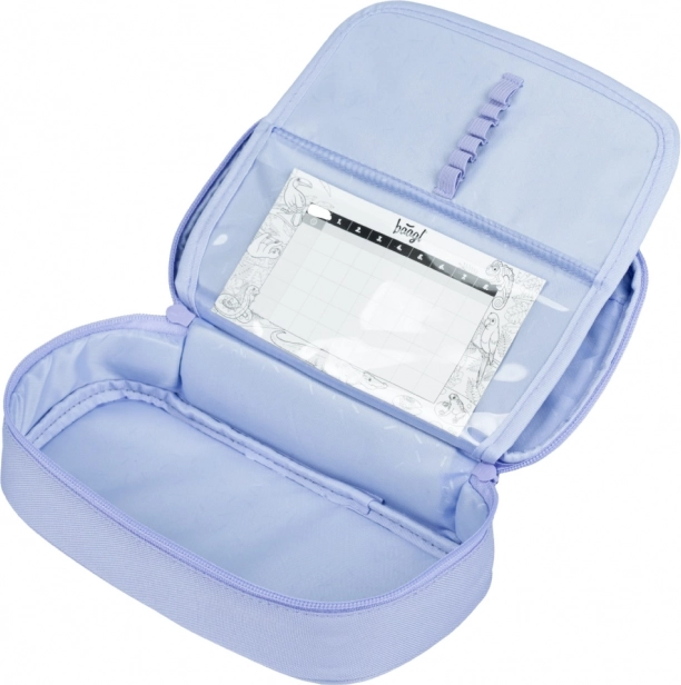 Set s penálem a sáčkem ve sjednoceném designu