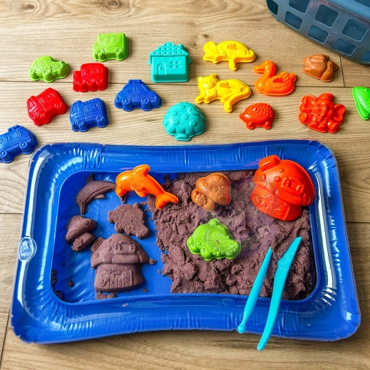 Snadno tvarovatelný, měkký a znovu použitelný