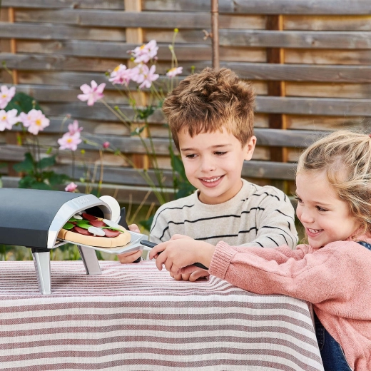 Realistická hra na pizzaiola