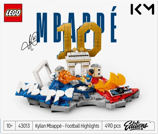 Minifigurka Kyliana Mbappého v akční póze