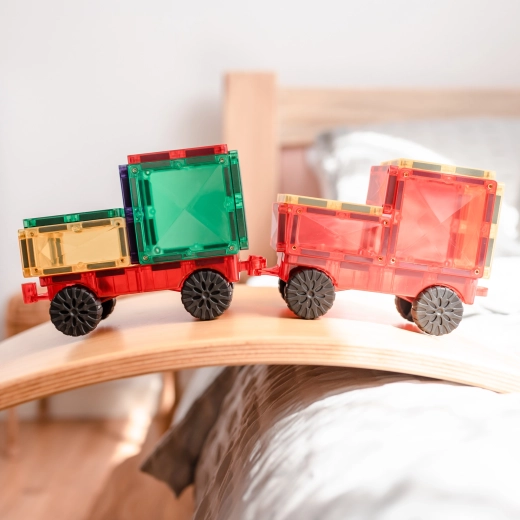 Magnetická konstrukce, která drží tvar