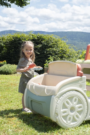 Pískoviště chytře ukryté pod kapotou