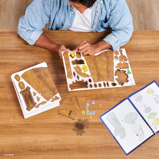 Předsekané díly pro snadné skládání