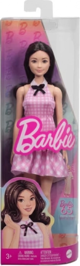 barbie fashionistas módní panenka v růžových šatech s kostkovaným vzorem