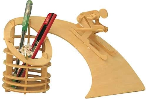 Woodcraft dřevěné 3D puzzle – stojan na tužky Sjezd