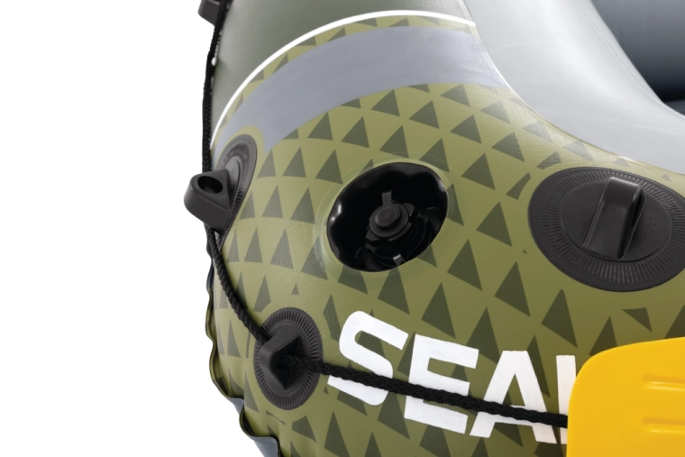 Stabilní a bezpečná konstrukce ze silného PVC