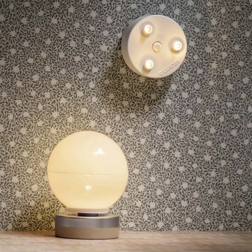 LED žárovky s časovačem na 15 minut