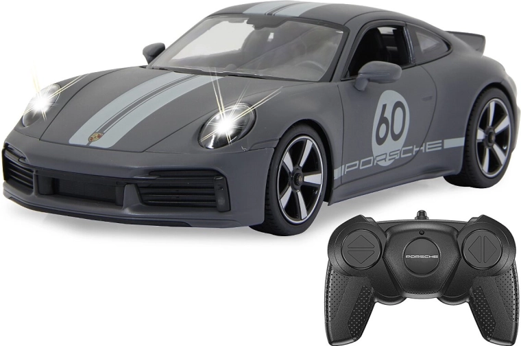 Věrné zpracování licencovaného Porsche