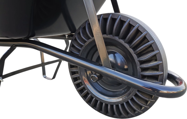 Plné bezdušové kolo – konec defektům