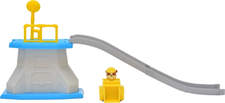 Věž se sjezdovou dráhou