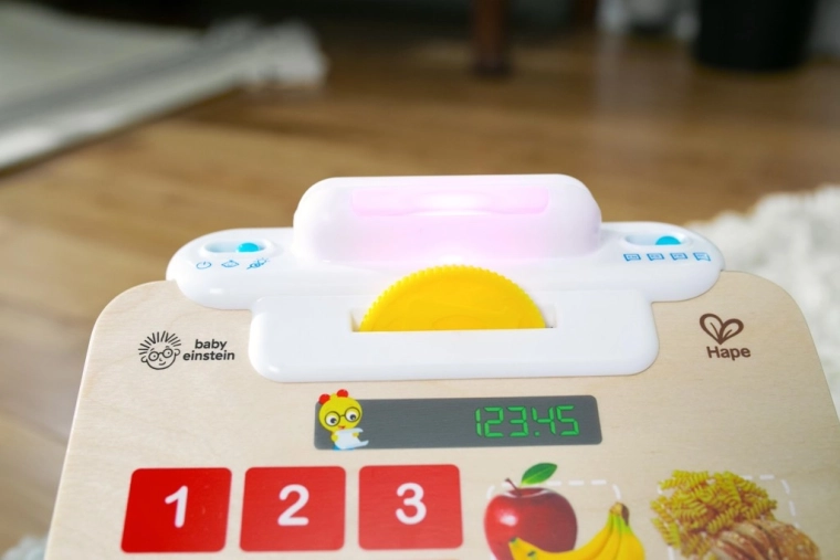 16 tlačítek Magic Touch pro okamžitou odezvu