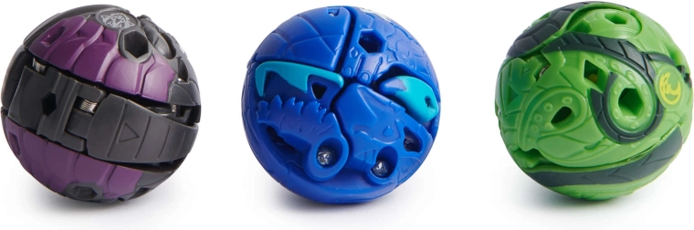 Pět transformujících bojovníků v jedné sadě