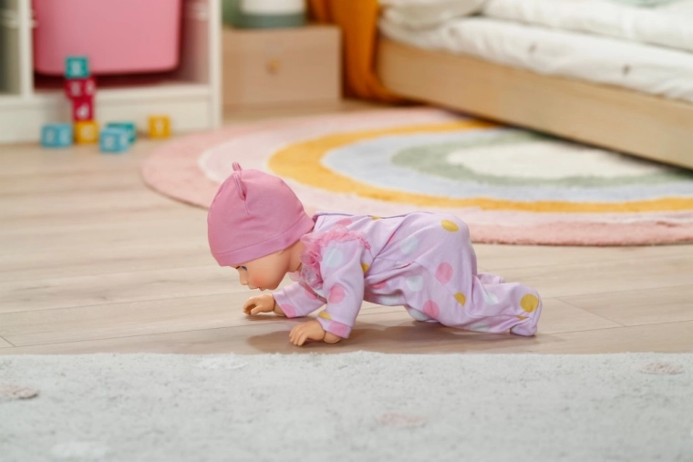 Umí lézt jako skutečné miminko