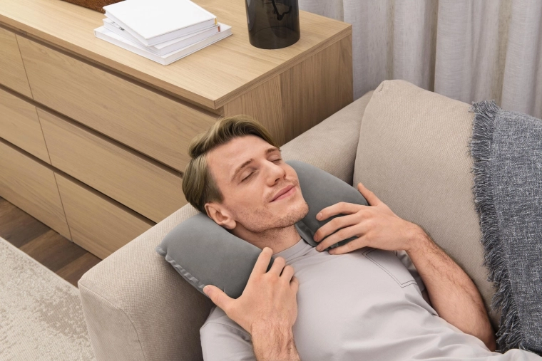 Ergonomický U-tvar pro oporu krku
