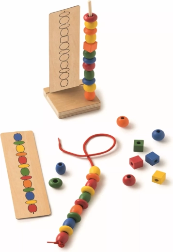 Toys for life navlékání korálků podle předloh
