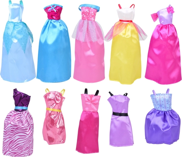 11 šatů pro každý příběh