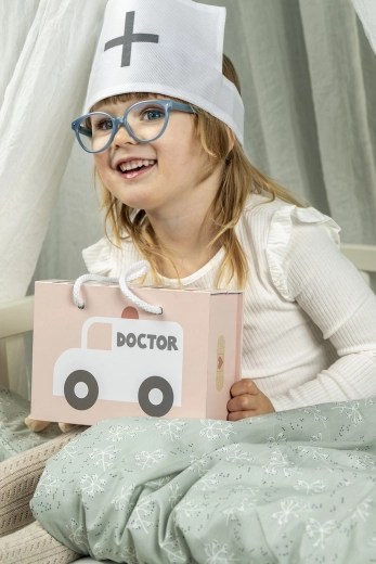 Praktický růžový kufřík na přenášení i uklízení