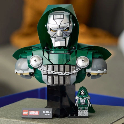 Prémiový výstavní bust s jmenovkou