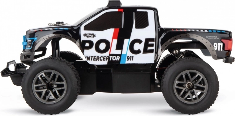 Realistická policejní akce s LED majákem