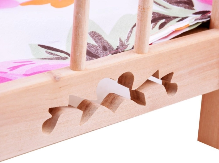 Přírodní dřevo a bytelná konstrukce