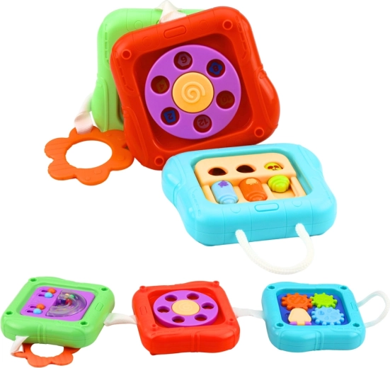 Variabilní hra: kostka i 3 oboustranné panely