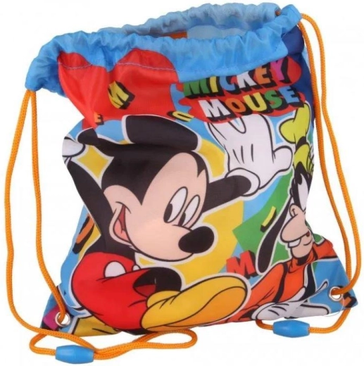Lehký a odolný polyester