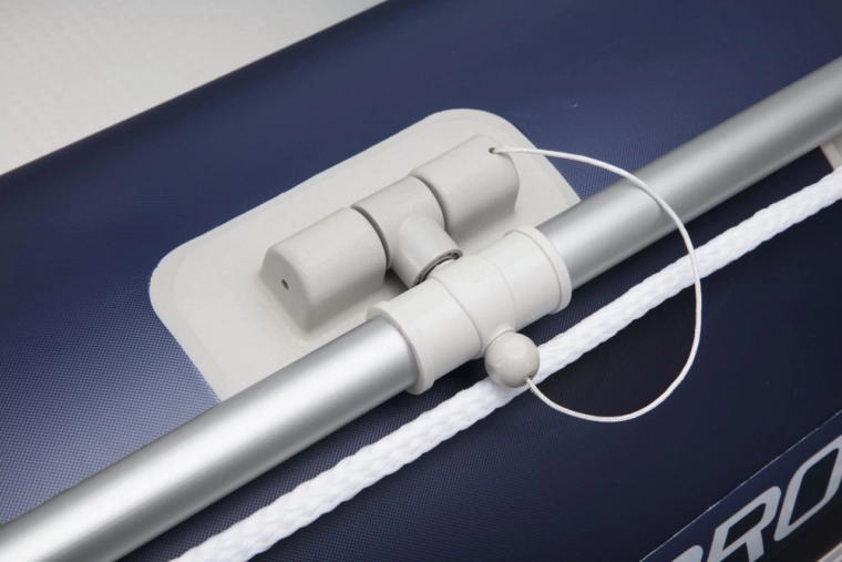 Připraveno pro motor až 15 HP