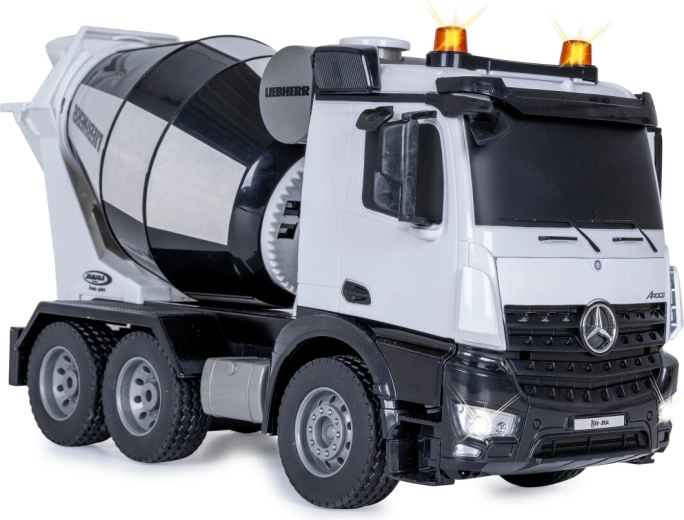 Pohon 4×4 a světelné efekty