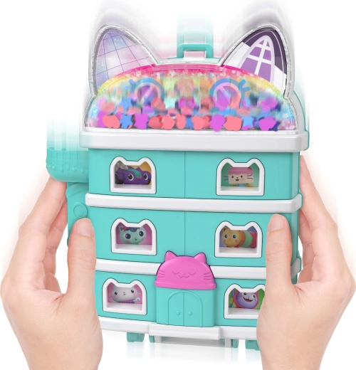 Třpytivá kopule a okénka plná překvapení