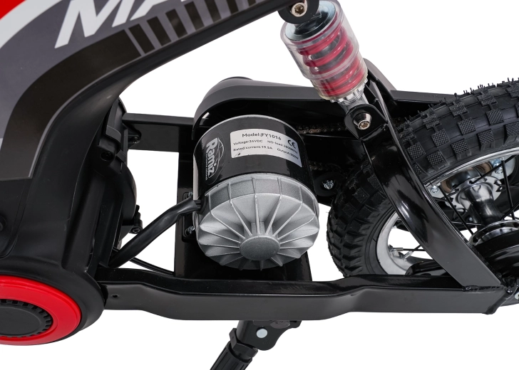 Silný 350W motor a 24V baterie pro dynamickou jízdu