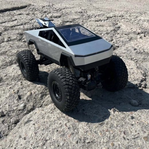 Pohon 4WD pro jízdu v terénu