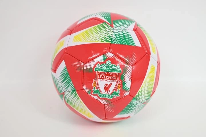 Fotbalový míč Liverpool spirála velikost 5