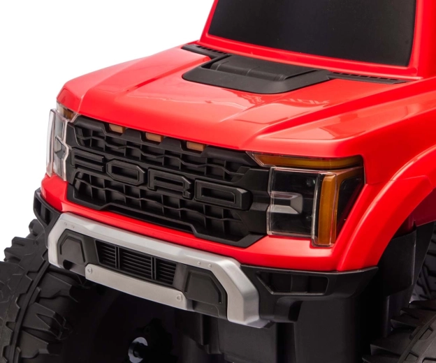 Realistický design Ford F-150 Raptor a LED světla
