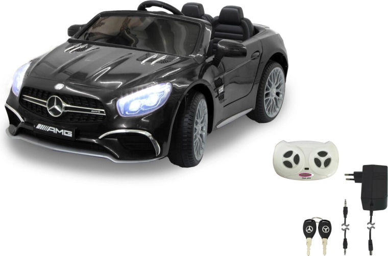 Oficiální licence Mercedes‑AMG a realistické detaily