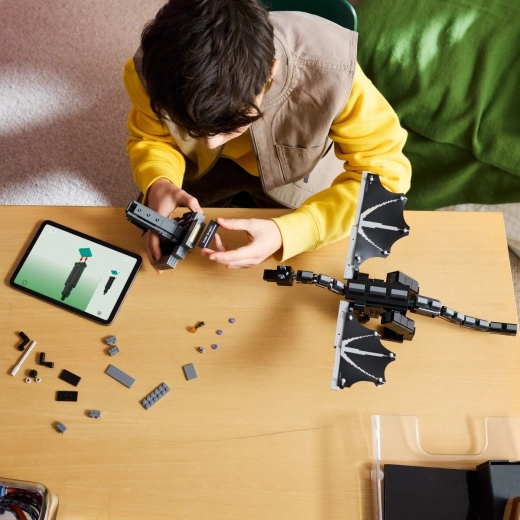Stavění s aplikací LEGO Builder