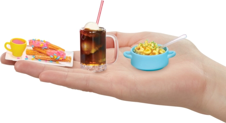 Hyperrealistické detaily a mini příslušenství