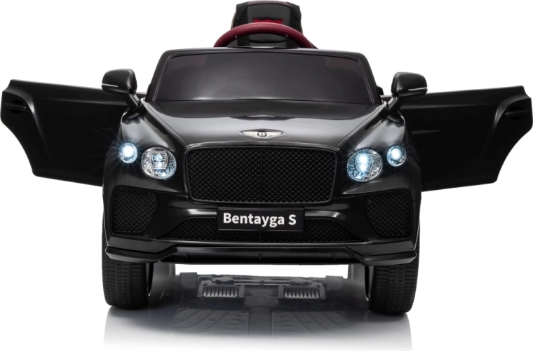 Realistický vzhled a otvírací dveře